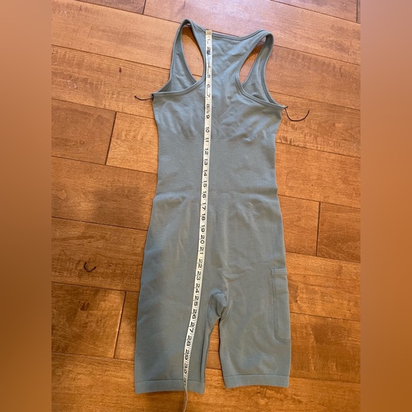 New, Smartwool Soft, Gray, stretchy jumper. Smartwool Active Base Layer - Picture 4 of 11